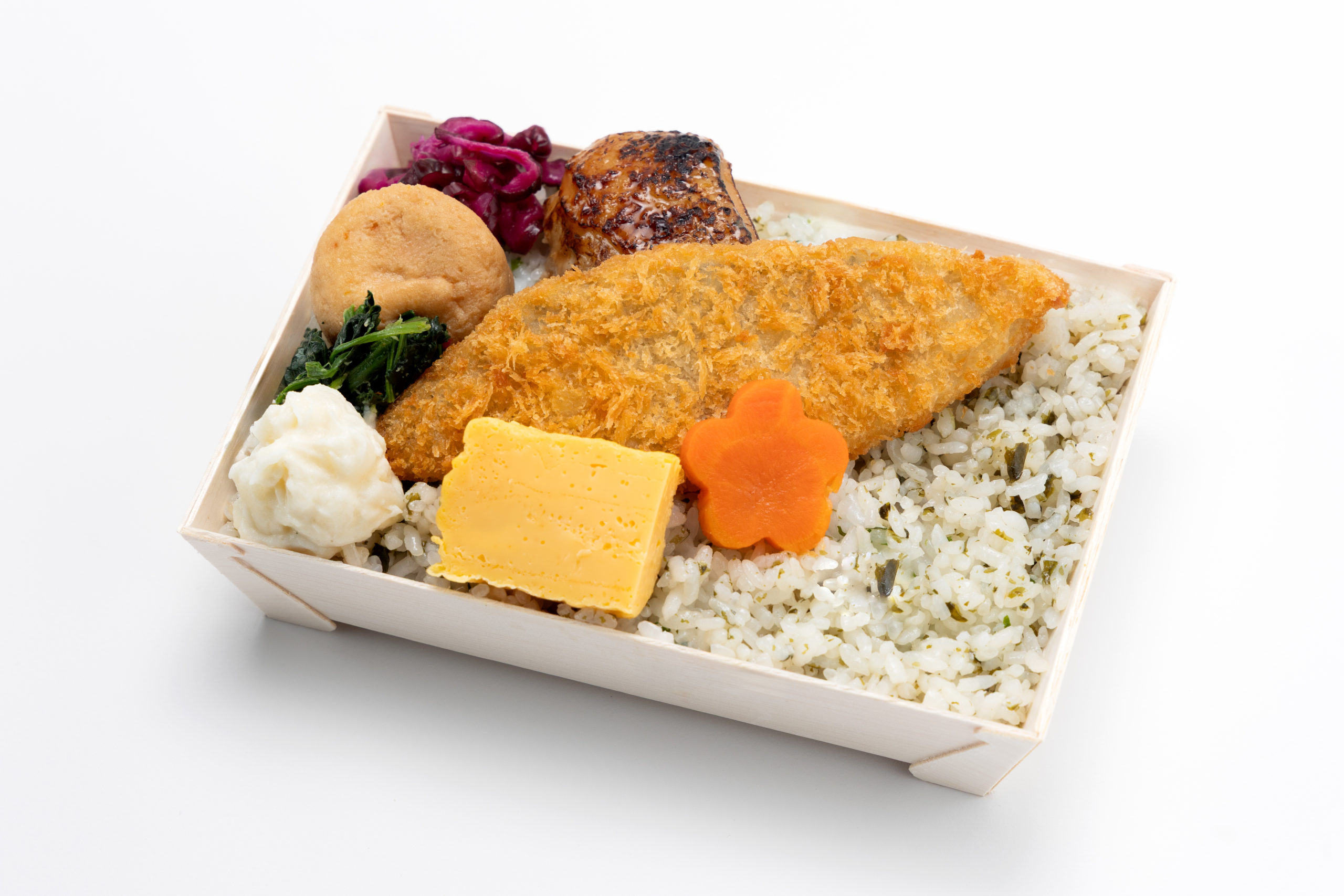 サクサク衣の黄金白身フライ重　~青海苔と出汁の炊き込みご飯~